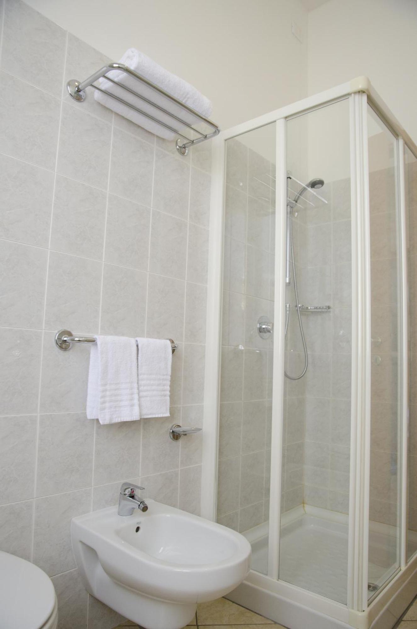 מלון מרינה די מסה Casa Per Ferie Il Pioppo חדר תמונה